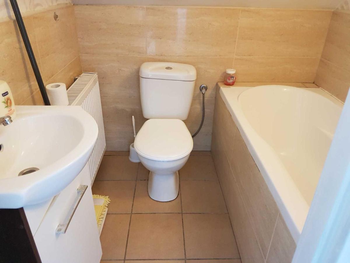 Apartament E&s_